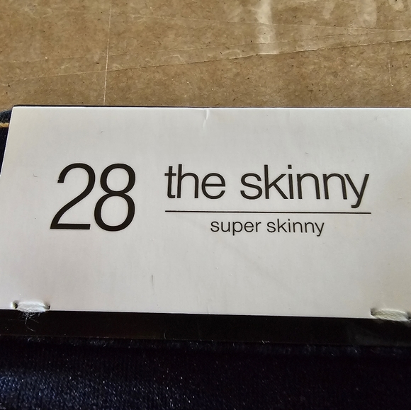 7 for all Mankind 'The Skinny' NWT - Picture 4 of 7